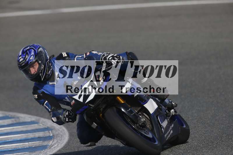 /Archiv-2024/01 26.-28.01.2024 Moto Center Thun Jerez/Gruppe schwarz-black/21